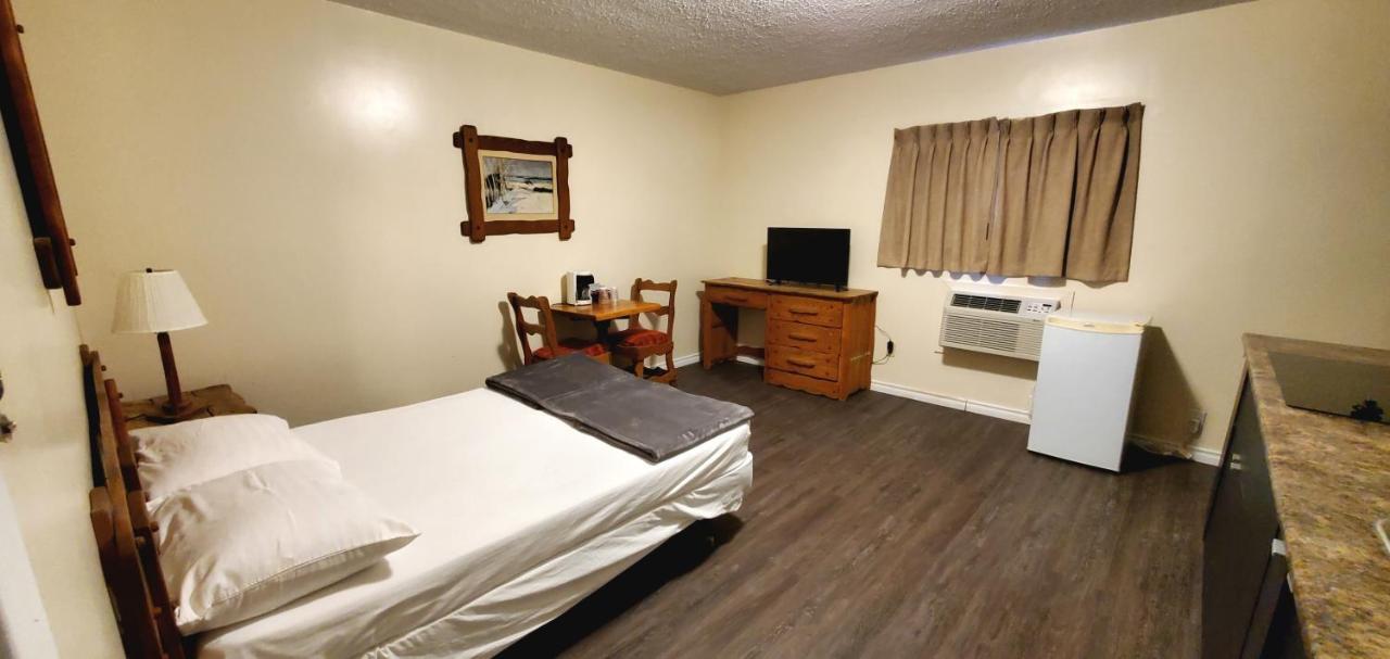 Agassiz Park Lodge McCreary Kültér fotó