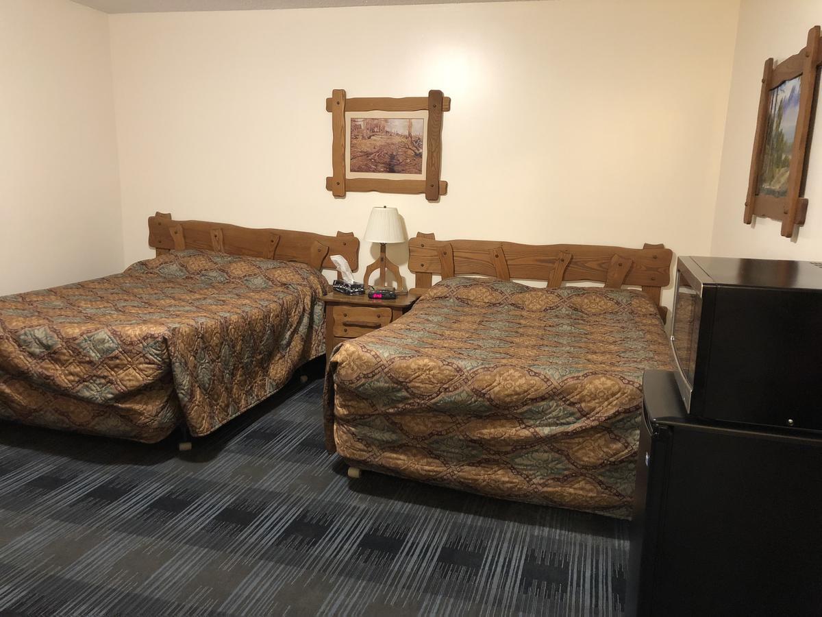 Agassiz Park Lodge McCreary Kültér fotó