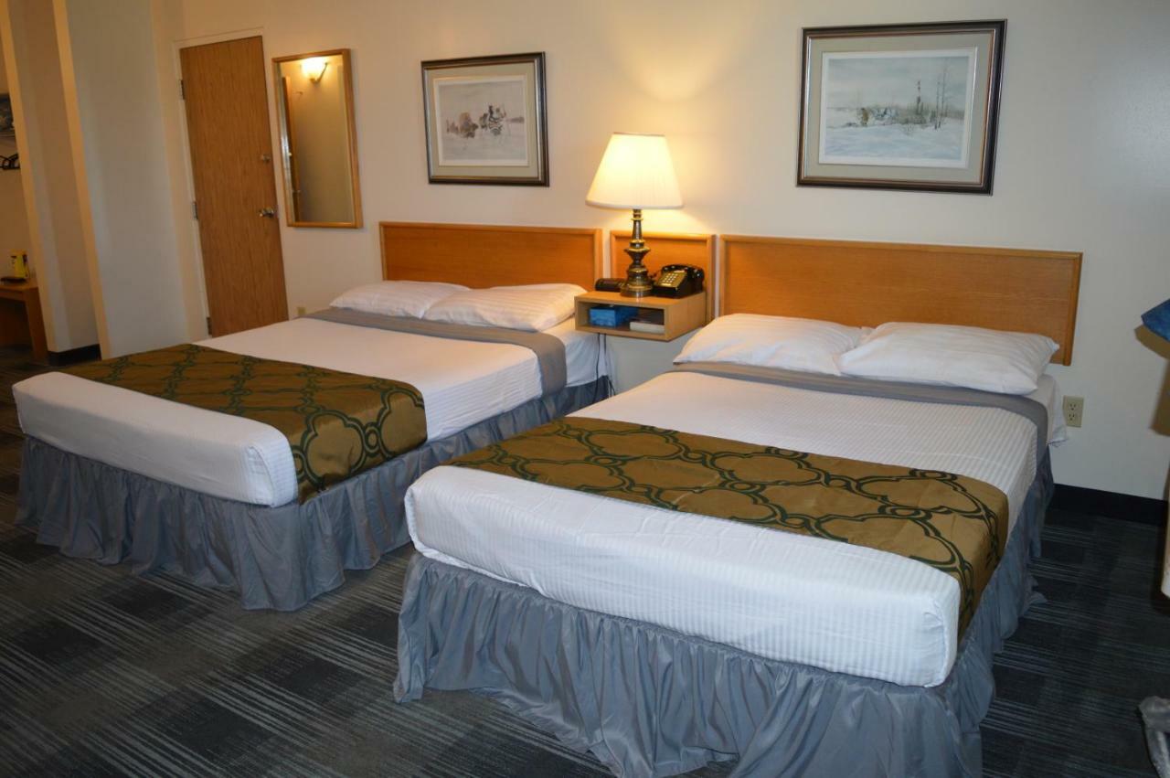 Agassiz Park Lodge McCreary Kültér fotó