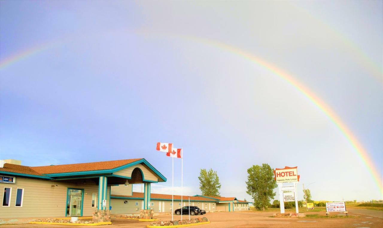 Agassiz Park Lodge McCreary Kültér fotó